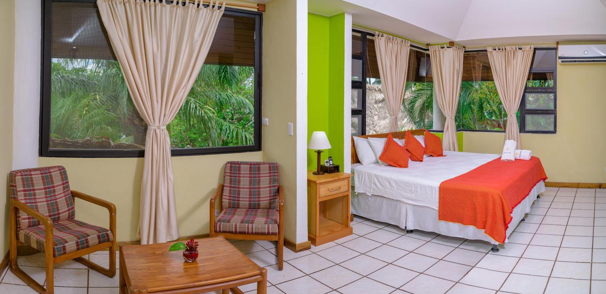 Banana Palms Hotel Рио-Дульсе Экстерьер фото